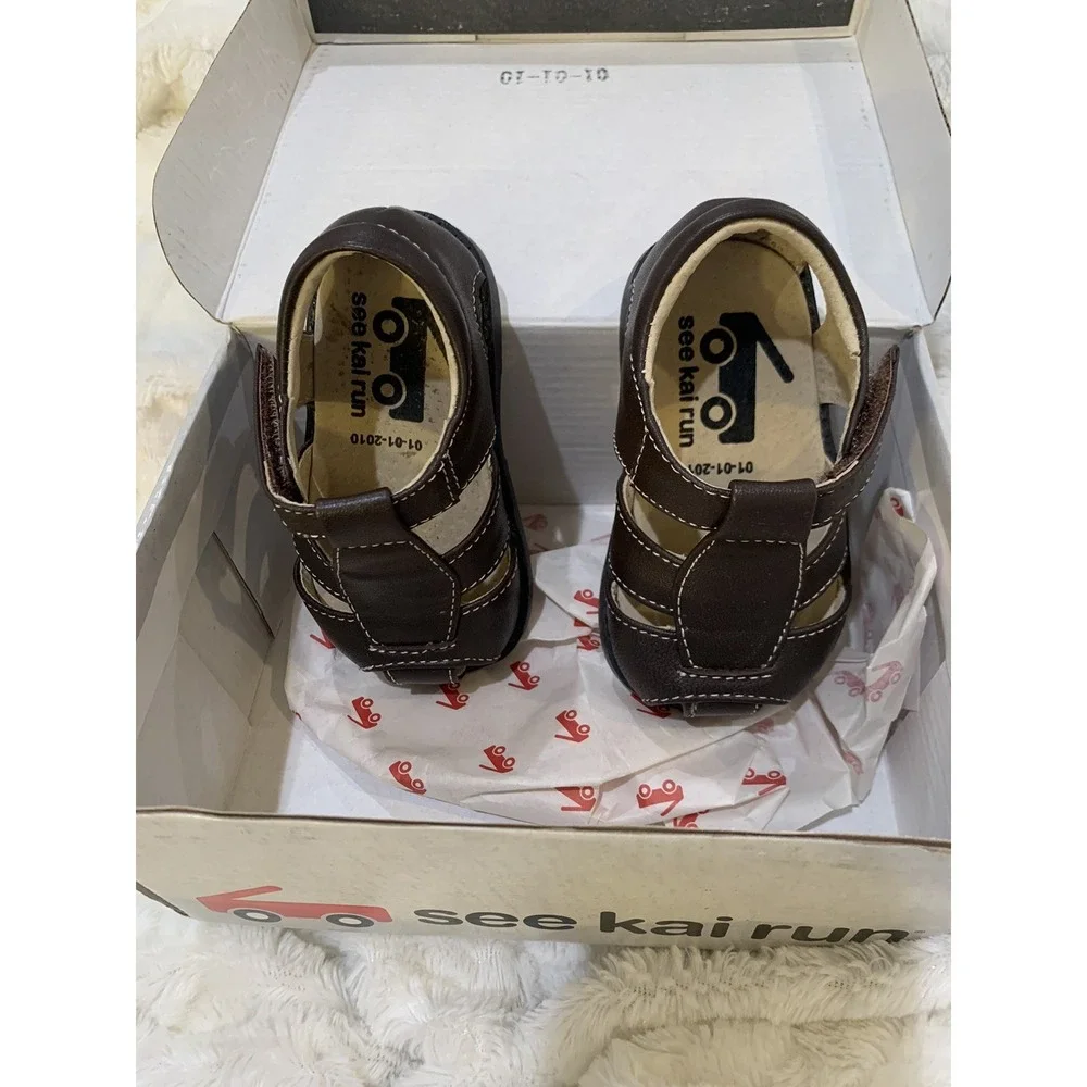 NIB See Kai Run Evan Fisherman Sandals Brown US size 3